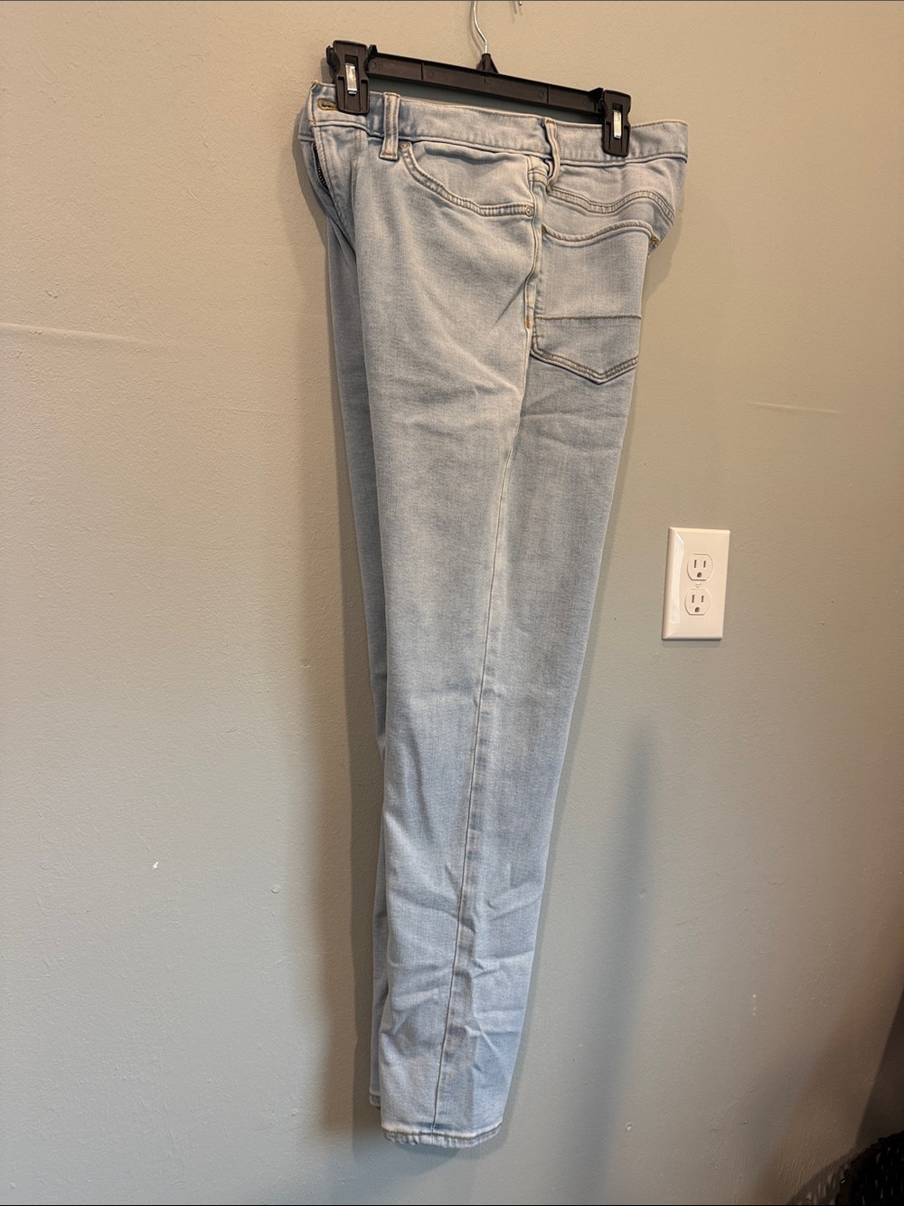 Banana Republic Light Wash Skinny Jeans